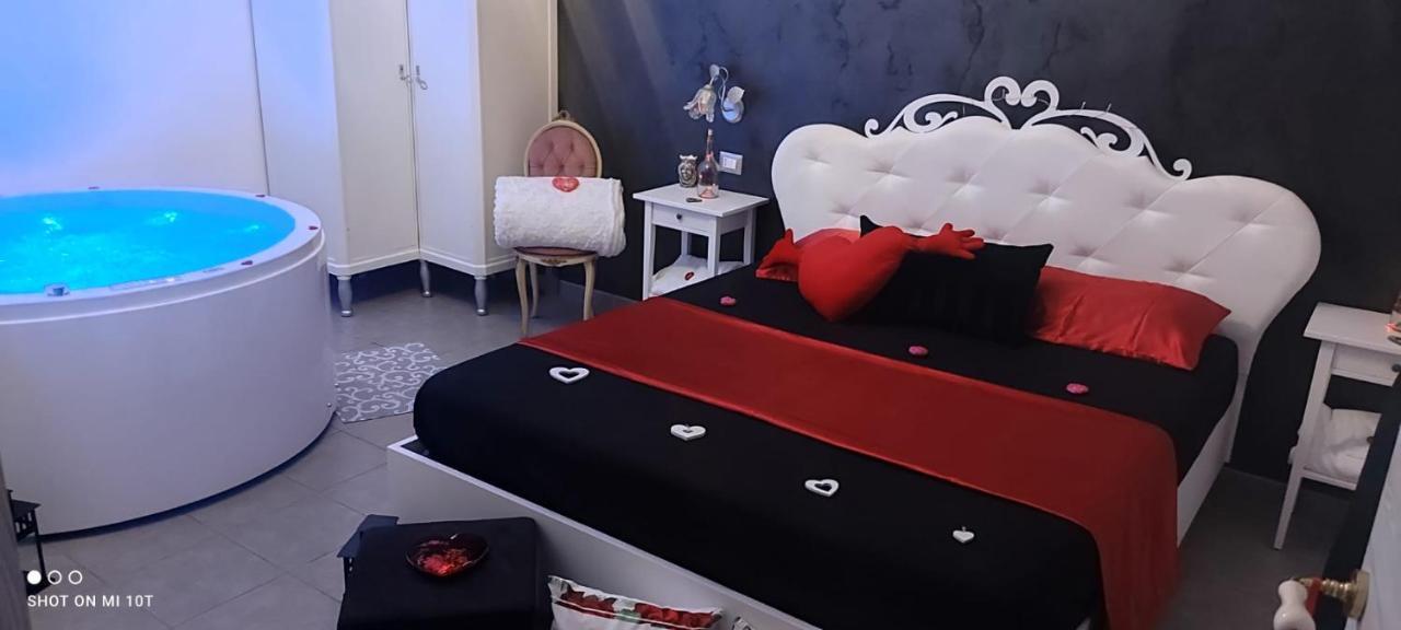 La Casa Di Benedetta Panzió Szirakúza Kültér fotó