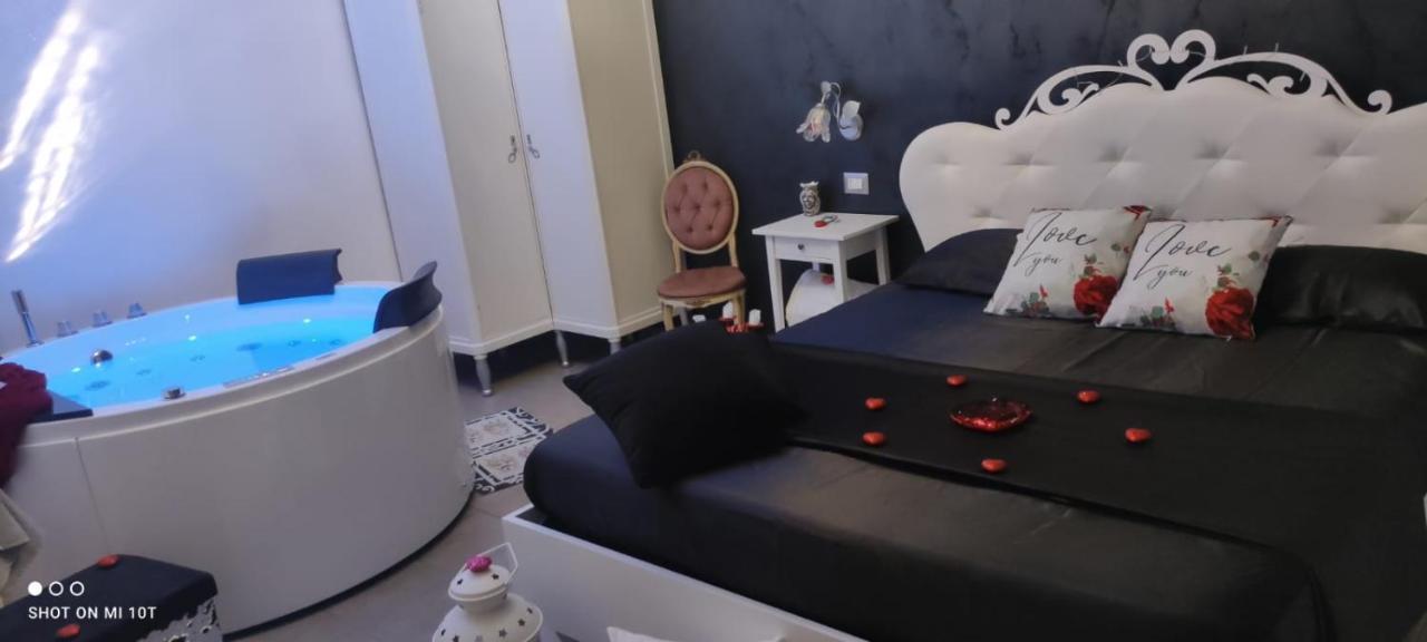 La Casa Di Benedetta Panzió Szirakúza Kültér fotó