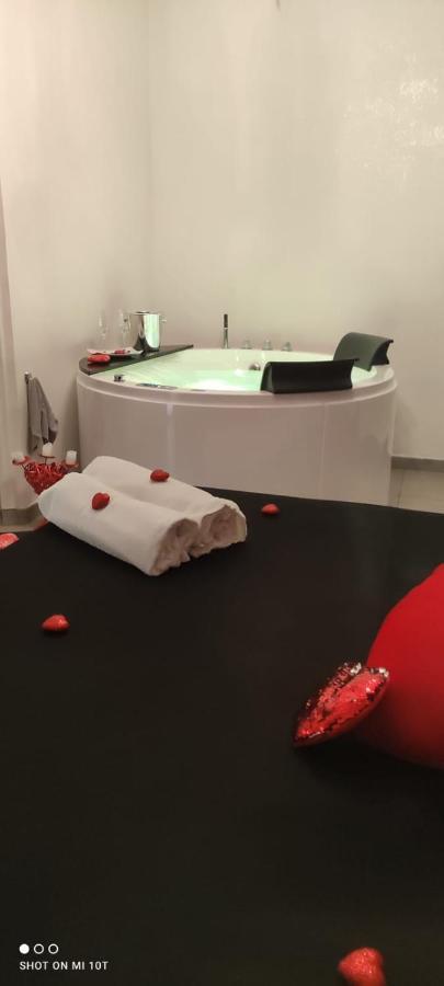 La Casa Di Benedetta Panzió Szirakúza Kültér fotó